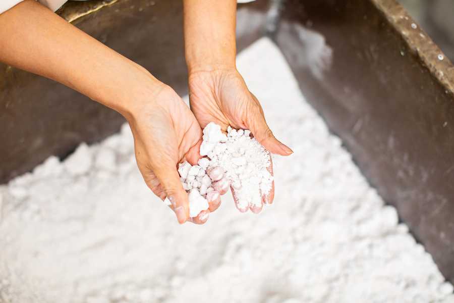 Kaolin, die Basis für das legendäre Porzellan.